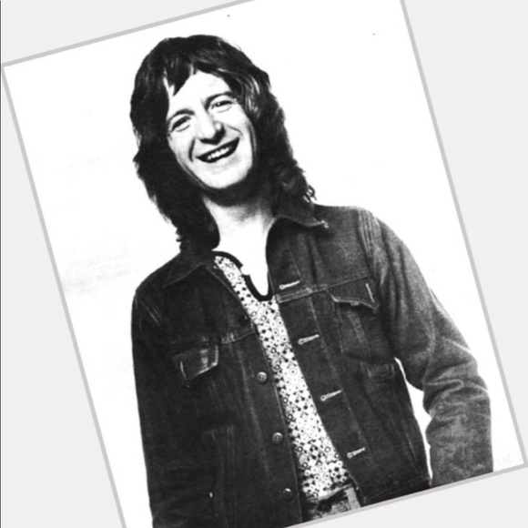 Guess I Got What I Deserve Kept You Waiting There - Picture 7 of 8